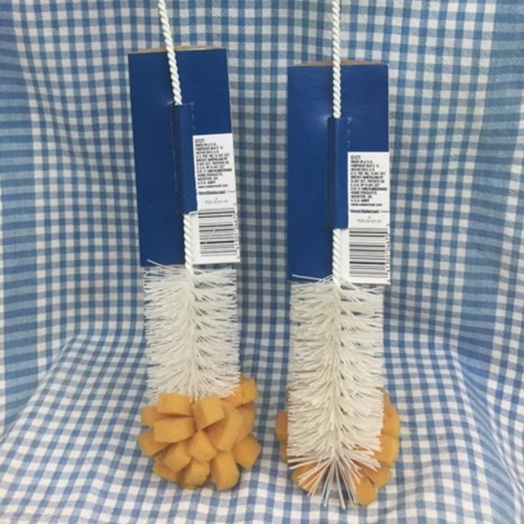 2 Rubbermaid G121 Bottle Brushes White Handles - Picture 5 of 7